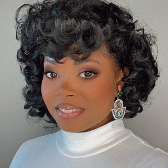 Green Rhinestone Cluster Earrings - Picture 9 of 10